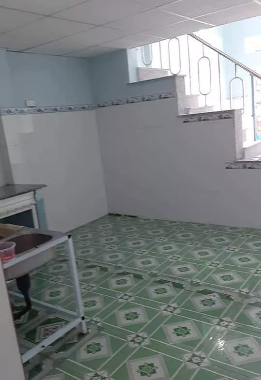 Bán Nhà Sổ Chung Bình Chuẩn 850tr