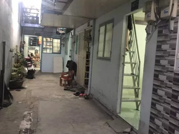 Bán gấp nhà quận 9 giá đầu tư, chỉ 1,3 tỷ, sổ hồng