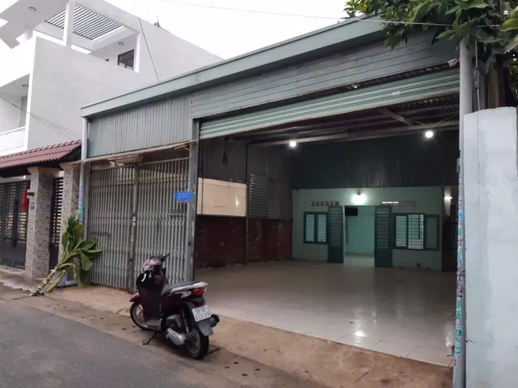 Nhà nằm Khu Dân Cư Hiện Hữu đường Số 10, Linh Xuân, Thủ Đức. Gần Trường, Bệnh Viện, Chợ
