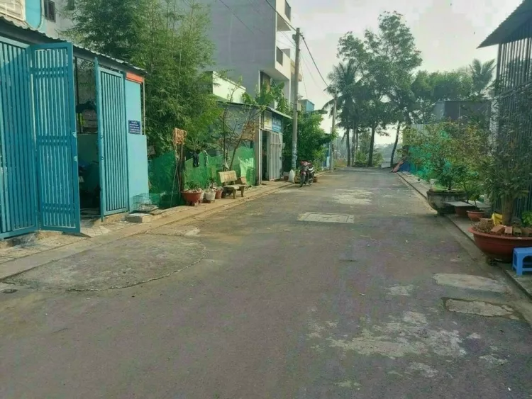 Bán lô đất nền Võ Văn Hát, phường Long Trường, quận 9 giá rẻ