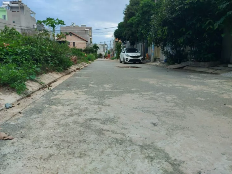 ea6fd2a7a2e257bc0ef3 Bán lô C10 khu Riocasa, chợ Long Trường Q9