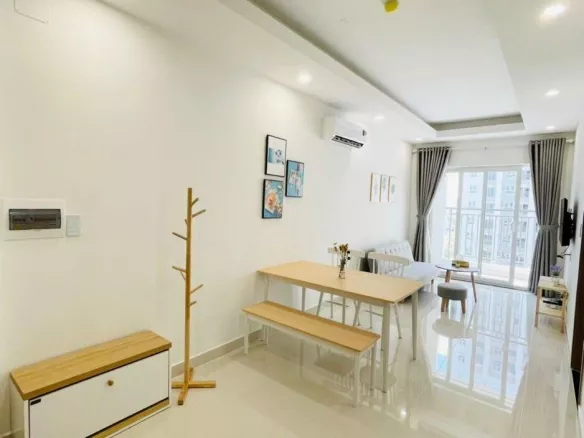 Cho thuê căn hộ Lavita Charm Thủ Đức giá 7tr – 8tr, căn góc.