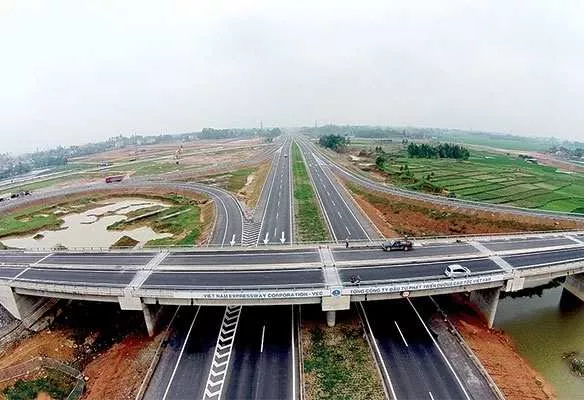 Đẩy nhanh giải ngân 250 nghìn tỷ vốn đầu tư công còn lại năm 2021, dự án bất động sản nào sẽ được hưởng lợi?
