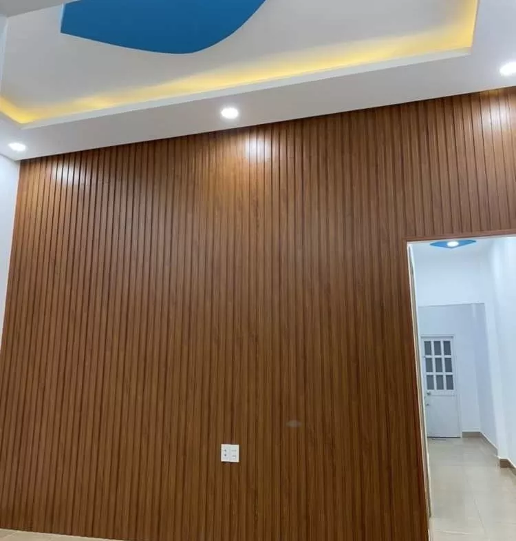 Bán nhà quận 2, dt 60m2 giá chỉ 3,9 tỷ