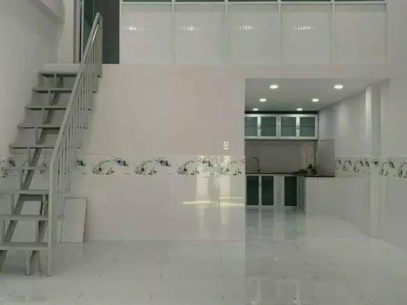 Bán gấp lô đất mặt tiền đường cầu xây quận 9, tiện kinh doanh