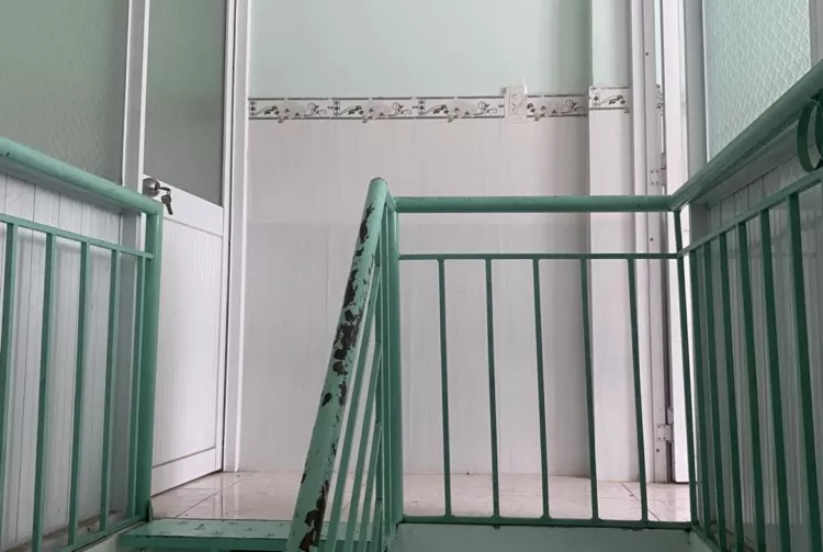 Bán nhà sổ chung, có số nhà quận cấp giá 880tr ngay trung tâm Thủ Đức