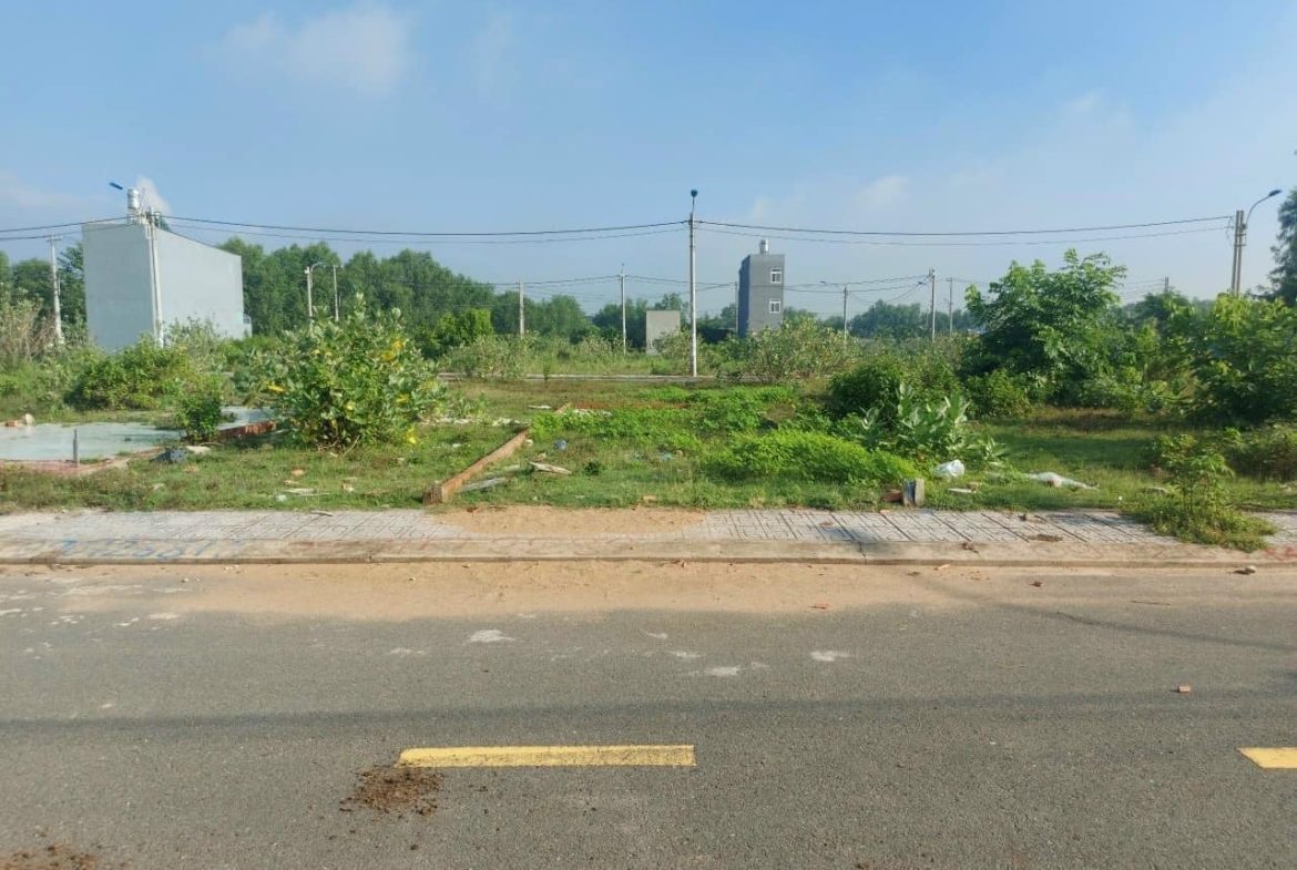 Cần bán lô đất đường 8 Long Phước quận 9 giá rẻ