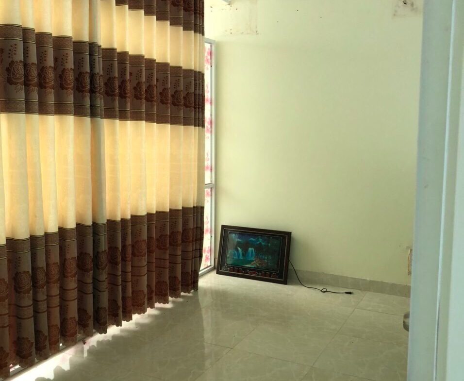 Nhà cho thuê 1 trệt 1 lửng 5 triệu/tháng ngay KDT Vinhomes Quận 9