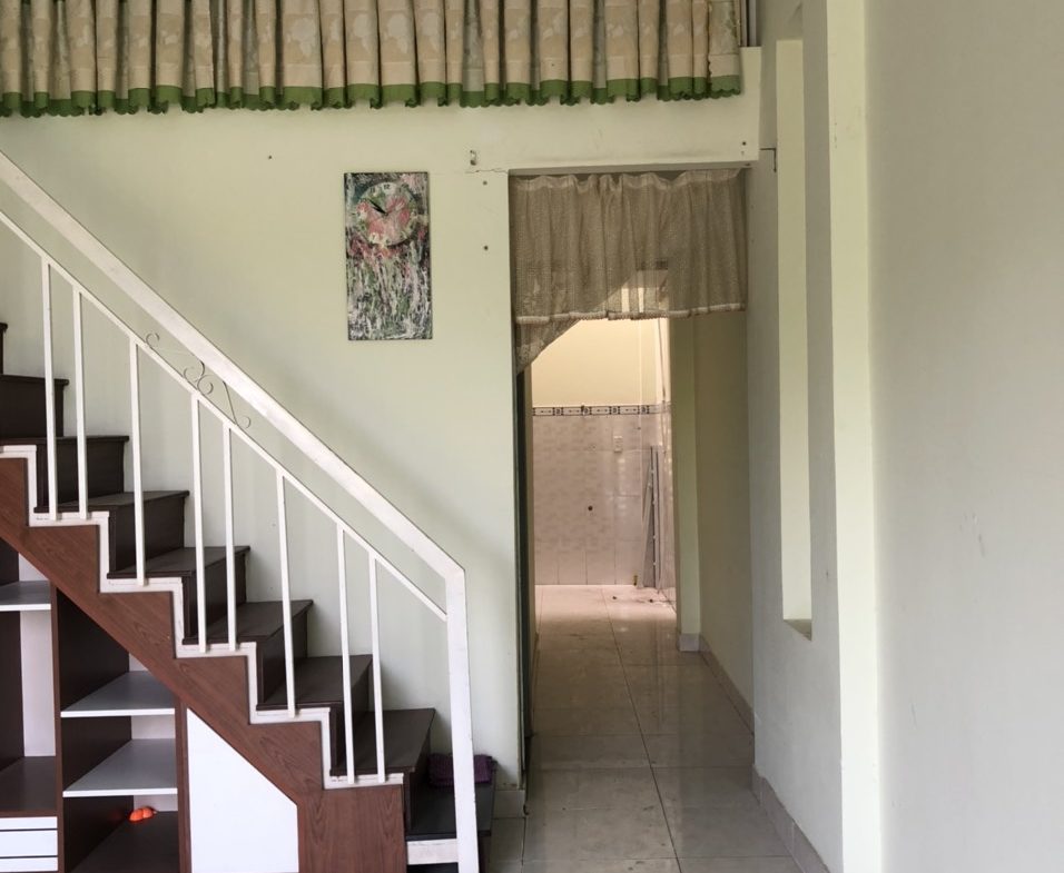 Nhà cho thuê 1 trệt 1 lửng 5 triệu/tháng ngay KDT Vinhomes Quận 9