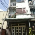 Bán gấp nhà ngay Gigamall Thủ Đức giá rẻ