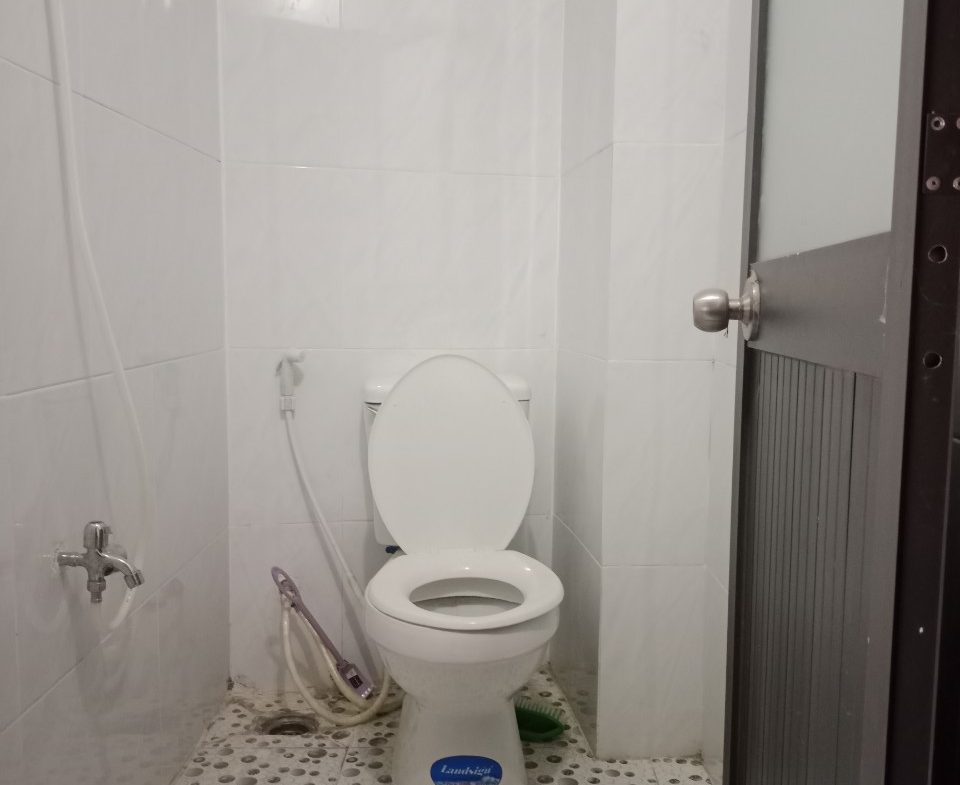 Bán gấp nhà ngay Gigamall Thủ Đức giá rẻ