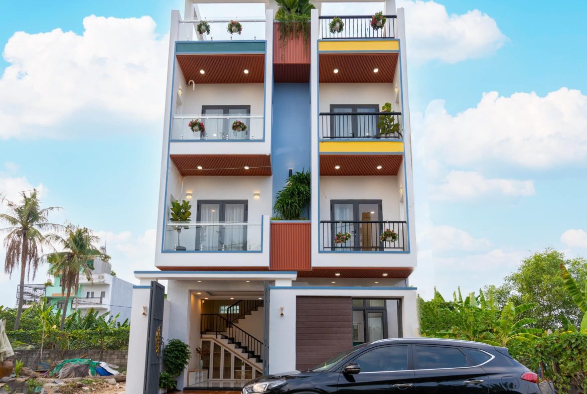 Nhà Đẹp View Sông: Cần bán nhà nhà 3 tầng + Sân Thượng đúc gần Vinhome Quận 9