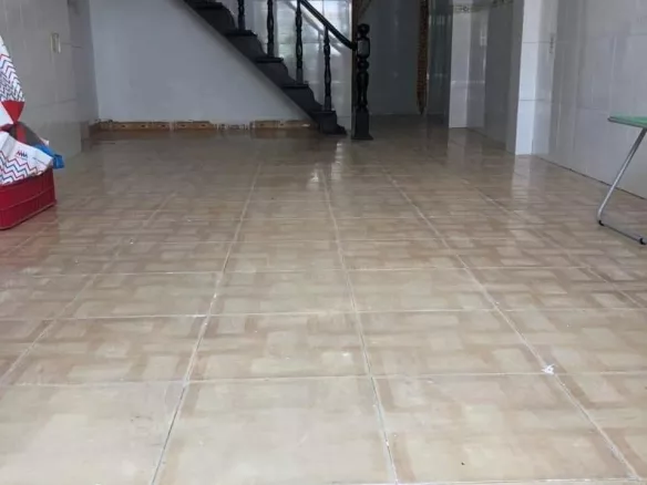 Cho thuê nhà mặt tiền đường 379 Tăng Nhơn Phú a, q9