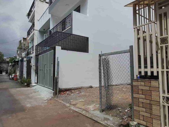 Bán đất 81m gần chợ Tăng Nhơn Phú B quận 9 giá rẻ