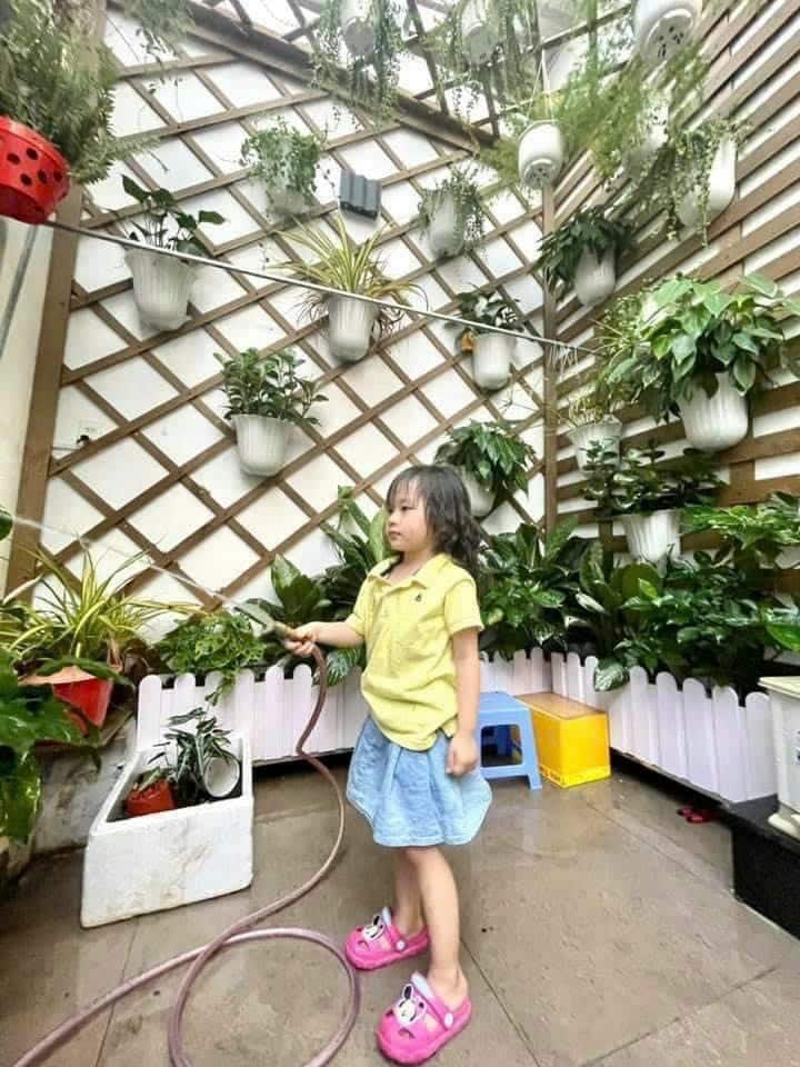 Cho thuê nhà nguyên căn hẻm xe hơi đường Đình Phong Phú quận 9