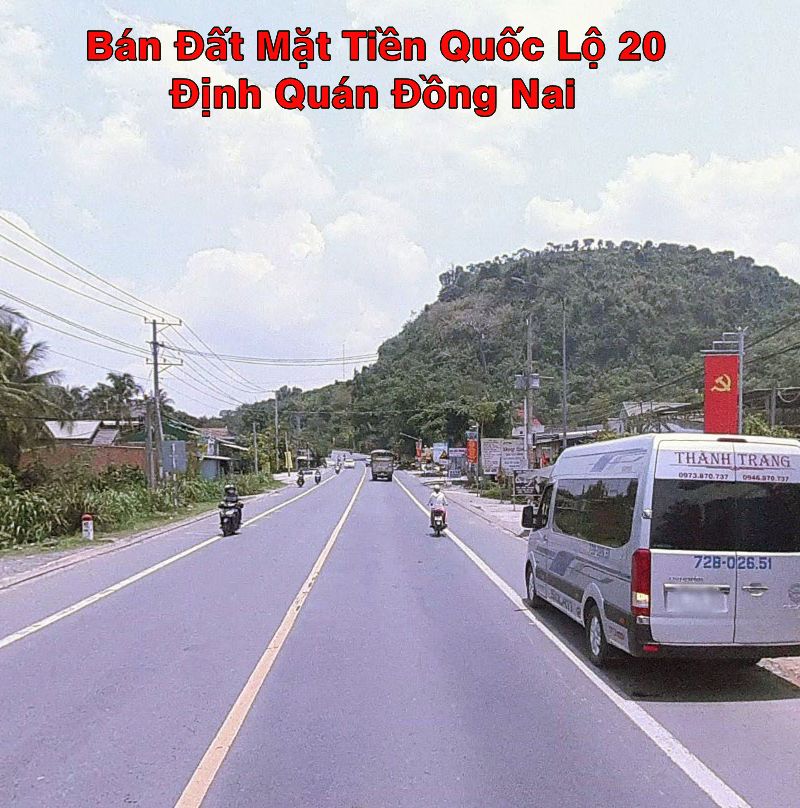 Bán Đất Mặt tiền Quốc lộ 20 Định Quán, Đồng Nai Ngay Thị Trấn Định Quán. Lô đất có tổng diện tích 577m2, trong đó có 250m2 đất ở tại đô thị và 255m2 đất trồng cây lâu năm.