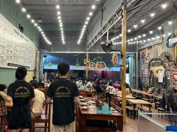 Sang mặt bằng quán ăn đang hoạt động tốt tại Phước Long B, Quận 9