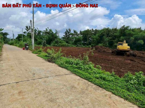 Bán sỉ 10 nền Phú Tân, Định Quán, Đồng Nai giá 4,x tỷ