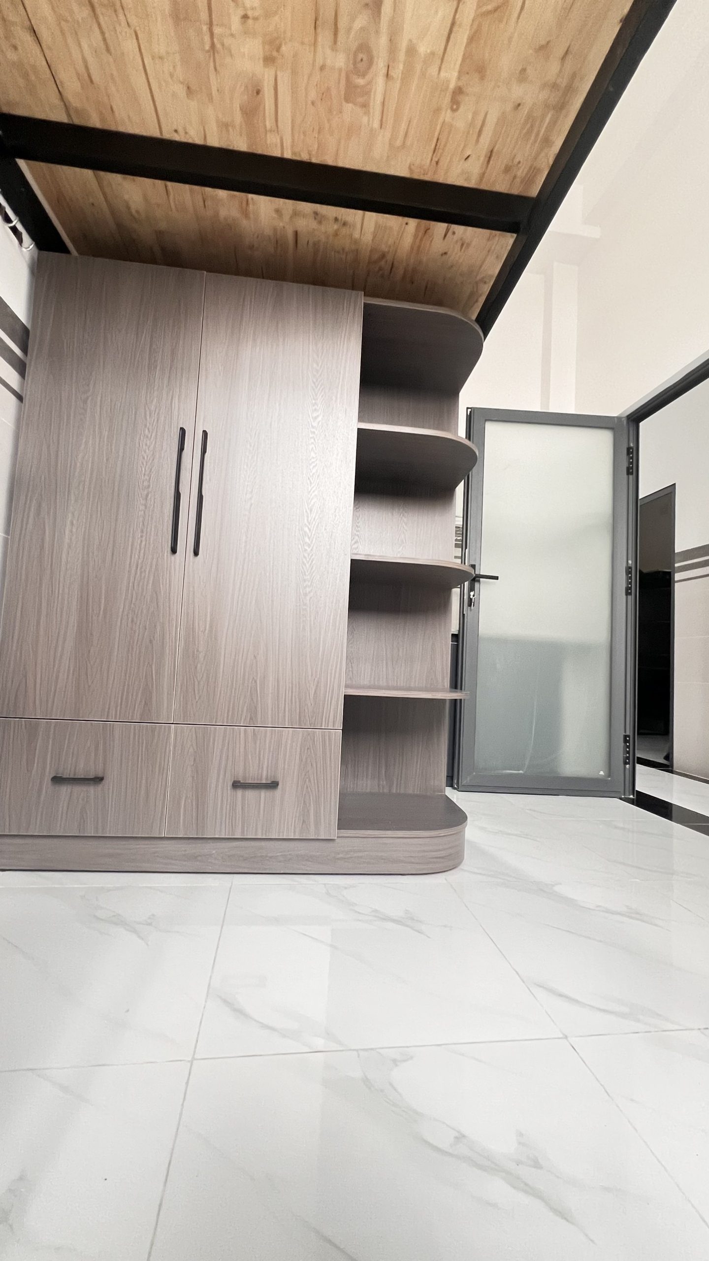 Bán Căn Hộ Dịch Vụ Thủ Đức Gồm 30 Phòng – Thu Nhập Ổn Định