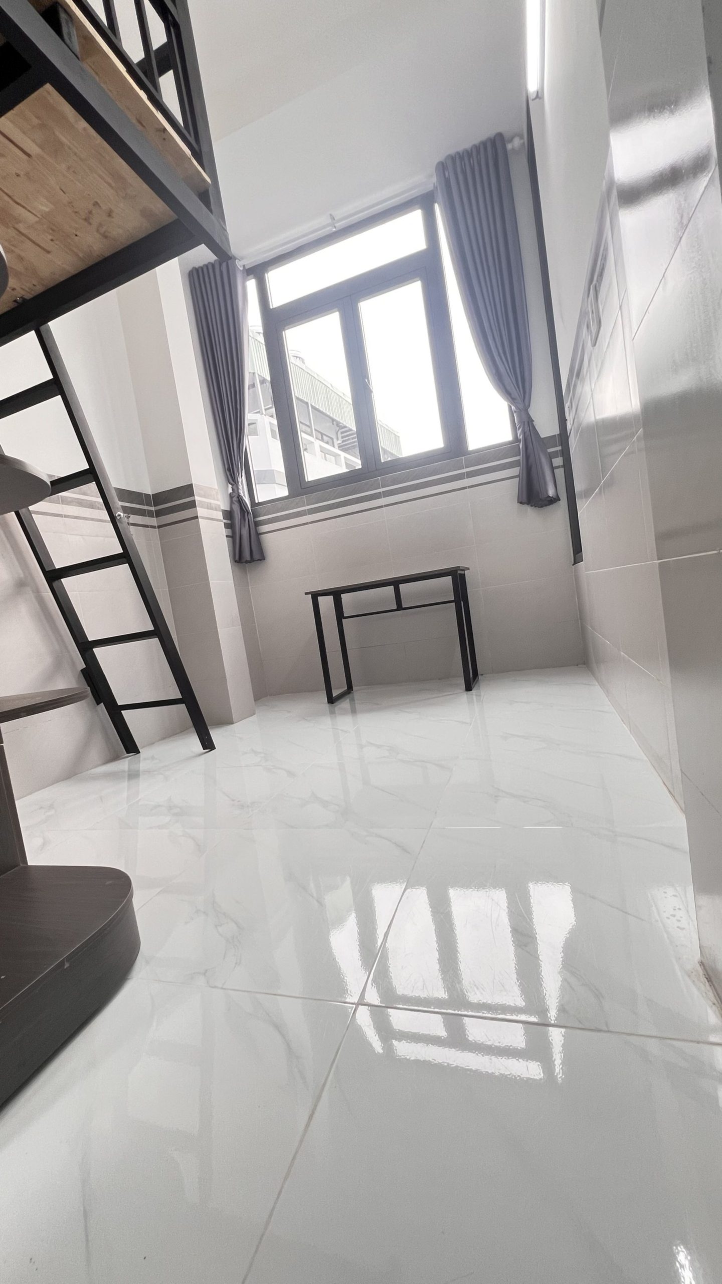 Bán Căn Hộ Dịch Vụ Thủ Đức Gồm 30 Phòng – Thu Nhập Ổn Định