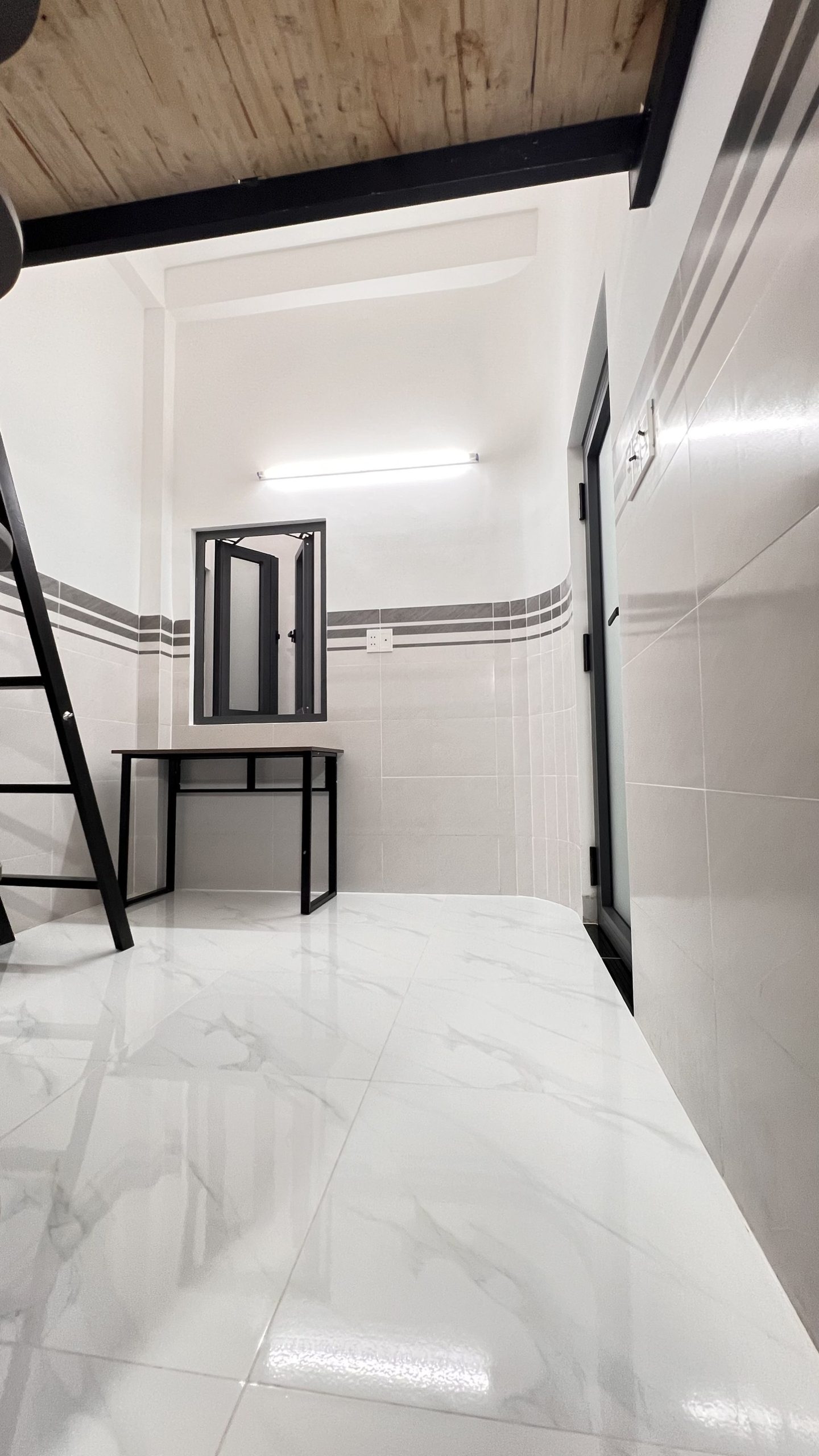 Bán Căn Hộ Dịch Vụ Thủ Đức Gồm 30 Phòng – Thu Nhập Ổn Định