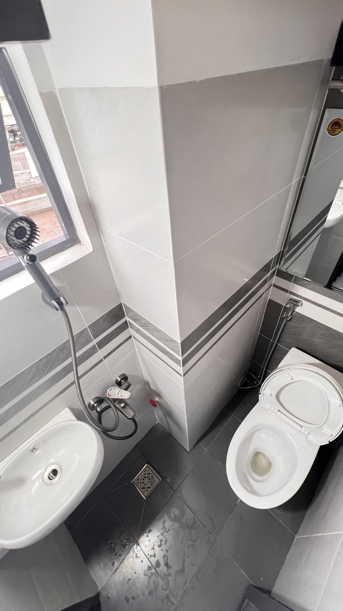 Bán Căn Hộ Dịch Vụ Thủ Đức Gồm 30 Phòng – Thu Nhập Ổn Định