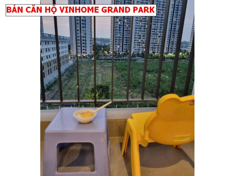 Ngộp Bank bán lỗ 200tr căn hộ tại Vinhome Grand Park quận 9