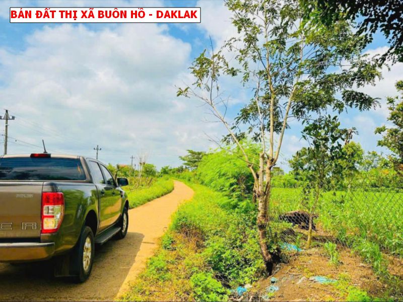 Bán đất thị xã Buôn Hồ – 10 x50 – 2 mặt tiền giá chỉ 3xxtr