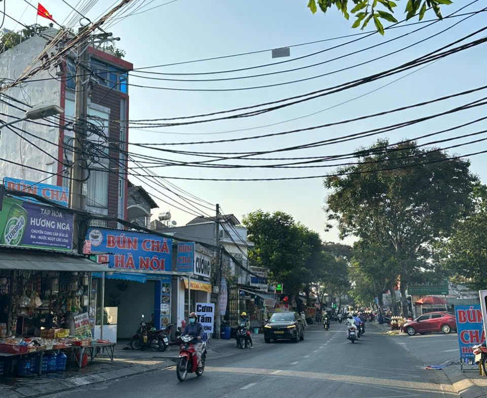Bán nhà mặt tiền Chuông Tre Linh Xuân Thủ Đức – vừa ở vừa kinh doanh, có 4 phòng trọ thu nhập 20tr/tháng, giá 9.8 tỷ TL