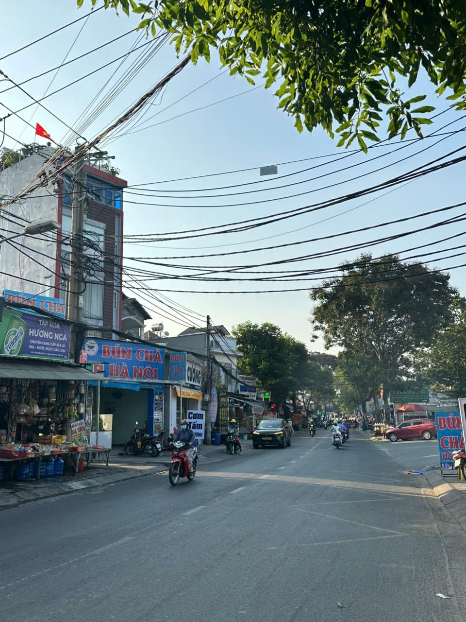 Bán nhà mặt tiền Chuông Tre Linh Xuân Thủ Đức – vừa ở vừa kinh doanh, có 4 phòng trọ thu nhập 20tr/tháng, giá 9.8 tỷ TL